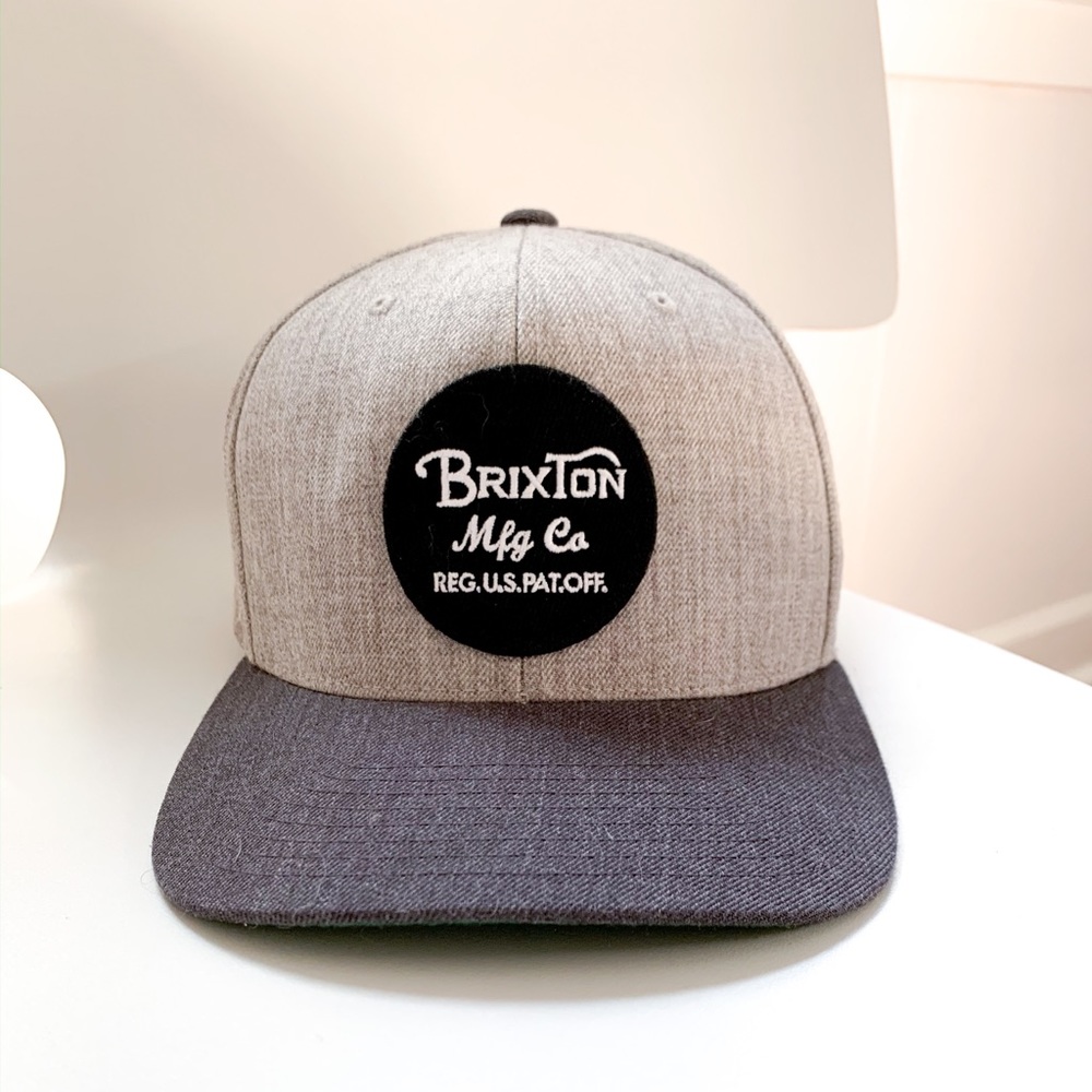 Brixton snapback hat - never worn!